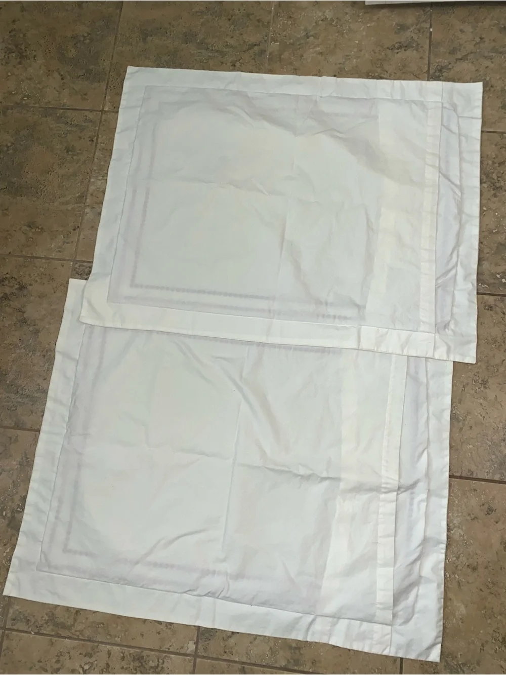 2 Pottery Barn Ruby Embroidered Dotted Border Off White Standard Shams